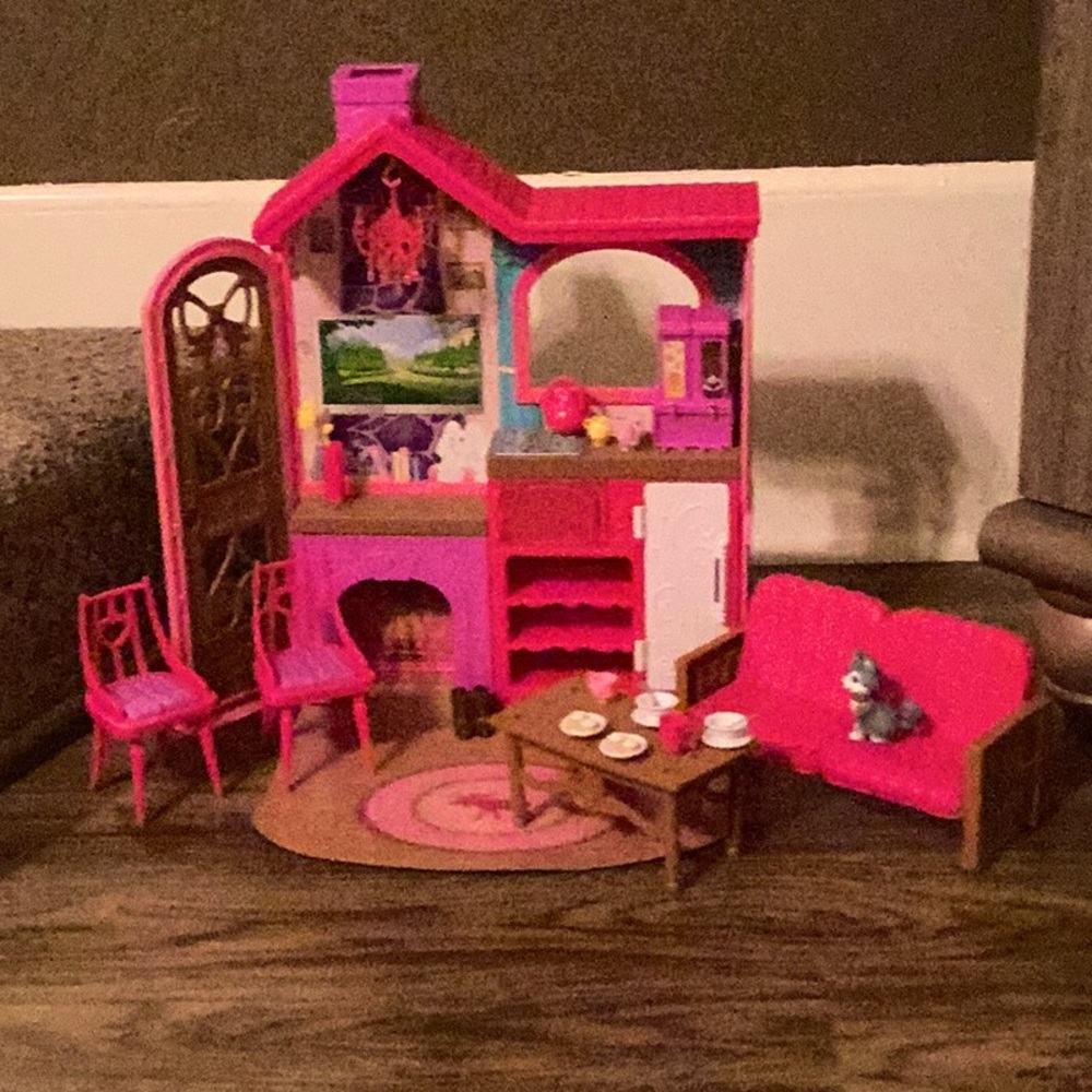 Barbie Camping Fun Playset with Barbie Cabin, Furniture, Puppy